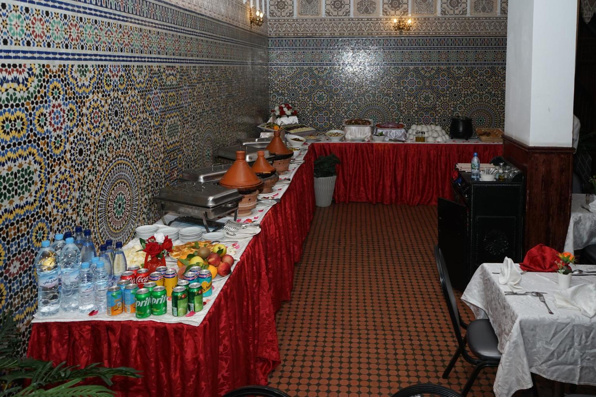 Hotel Nouzha Fez Exterior foto